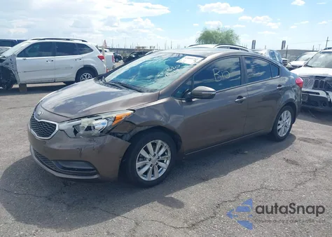 2014 Kia Forte Lx z USA, uszkodzony, nr VIN KNAFX4A64E5208468